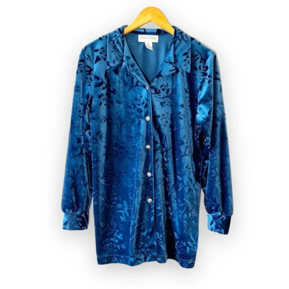 Diane Von Furstenburg The Color Authority Size Small Blue Velvet Button Down Y2K